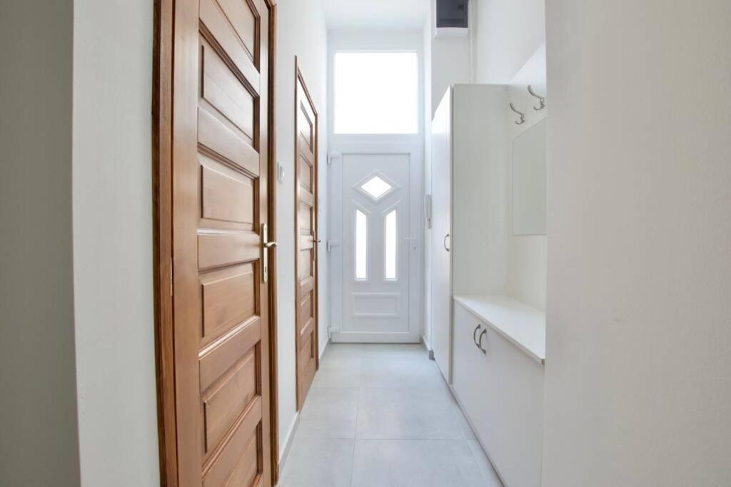 Apartament Premium By Hi5 - 3 Bedroom Budapesta